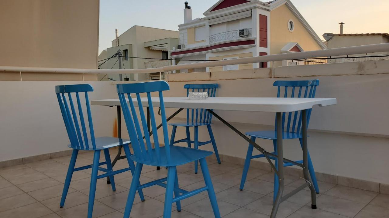 אתונה 山脚下，舒适温馨海景公寓 מראה חיצוני תמונה