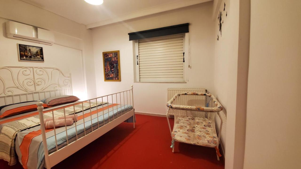 אתונה 山脚下，舒适温馨海景公寓 מראה חיצוני תמונה