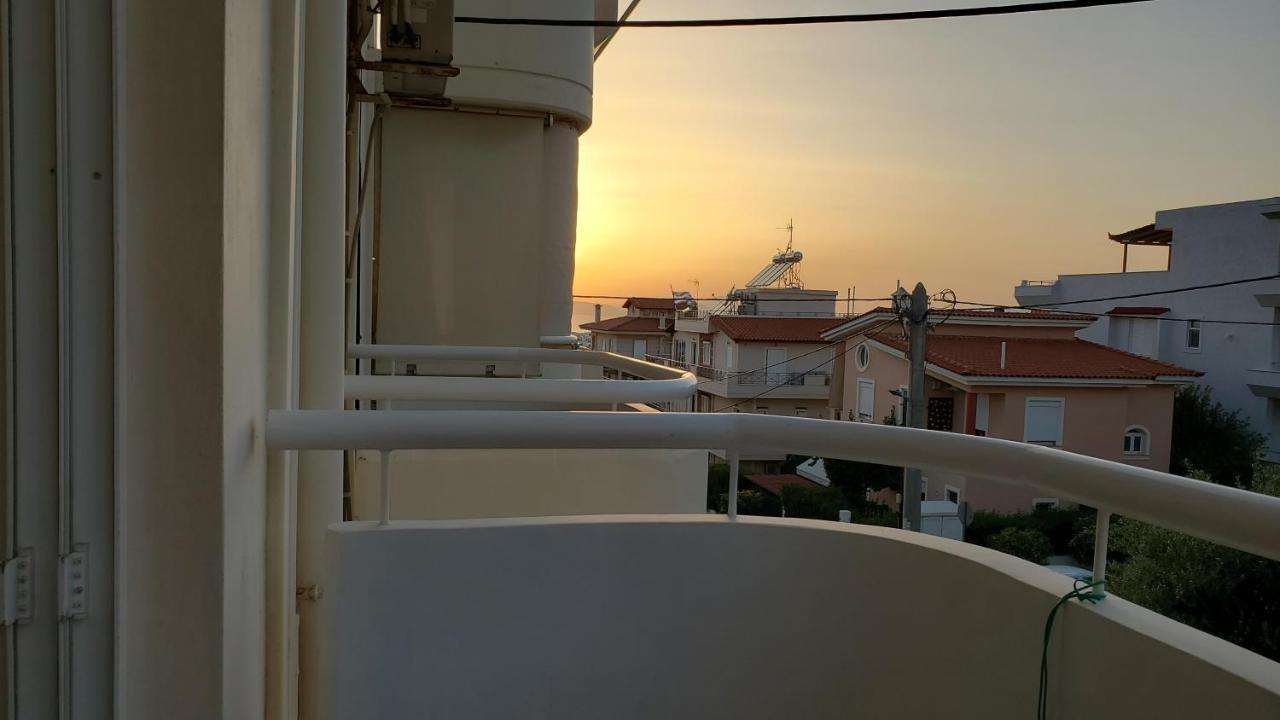 אתונה 山脚下，舒适温馨海景公寓 מראה חיצוני תמונה